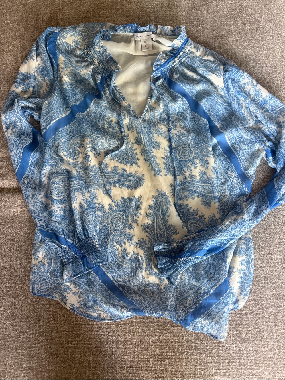 cupcakes & cashmere Blue and White Paisley Split-Neck Blouse